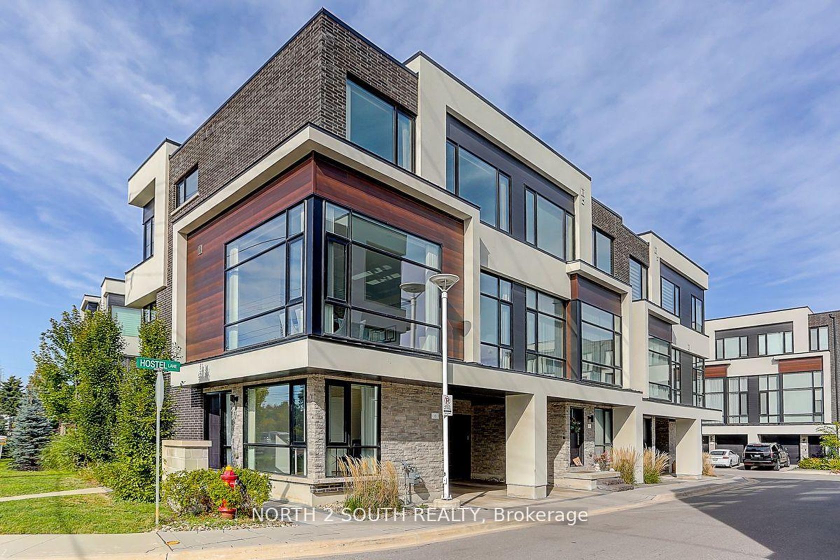 6 Hostel Lane, North Richvale, Richmond Hill by Loree Meneguzzi Real Estate 6 Hostel Lane, North Richvale, Richmond Hill