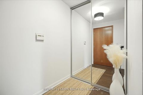 Photo 6 at 508 - 205 Frederick Street, Waterfront Communities C8, Toronto