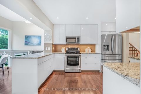 Photo 6 at 16 Revcoe Drive, Newtonbrook East, Toronto
