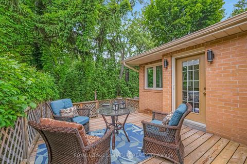 Photo 25 at 16 Revcoe Drive, Newtonbrook East, Toronto