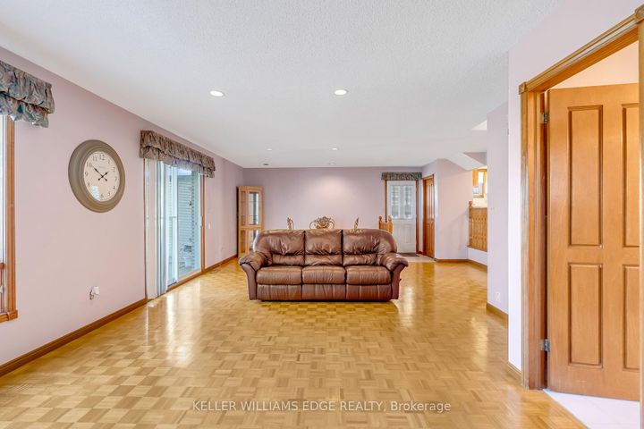Photo 17 at 203 Margaret Avenue, Stoney Creek, Hamilton