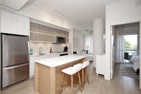 Photo 7 at 305 - 10 Deerlick Court, Donalda, Toronto