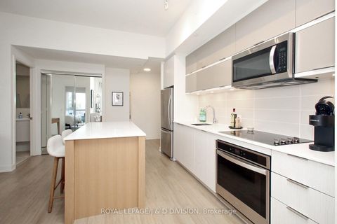 Photo 12 at 305 - 10 Deerlick Court, Donalda, Toronto