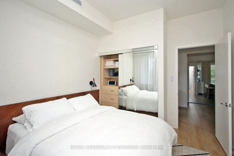 Photo 17 at 305 - 10 Deerlick Court, Donalda, Toronto