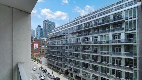 Photo 19 at 518 - 39 Brant Street W, Niagara, Toronto
