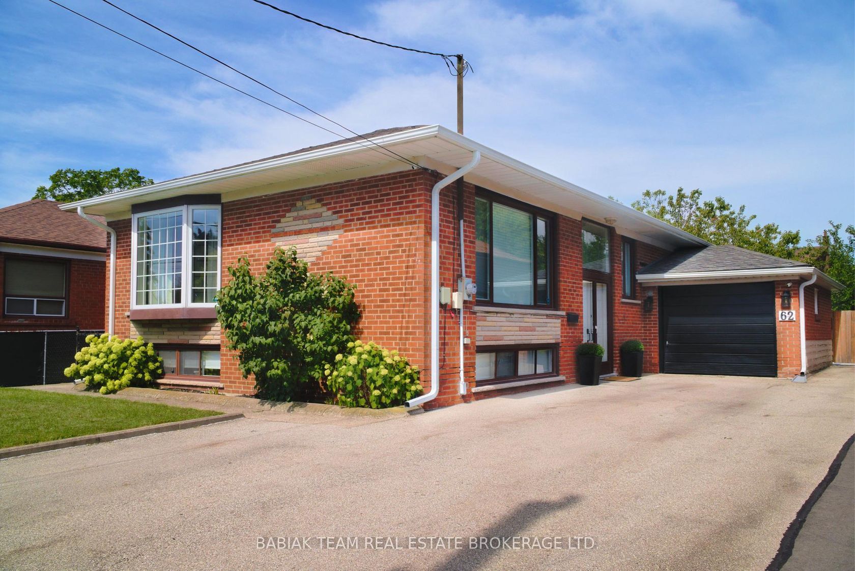 62 Burr Avenue, Rustic, Toronto 