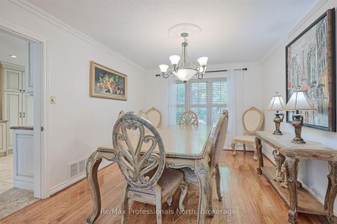 Photo 13 at 8 Elmsley Drive E, Observatory, Richmond Hill