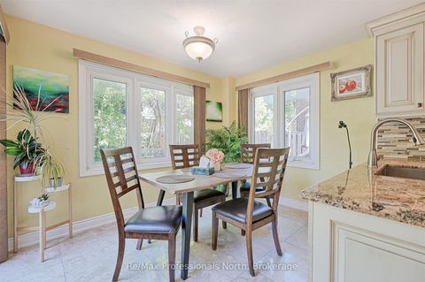 Photo 18 at 8 Elmsley Drive E, Observatory, Richmond Hill