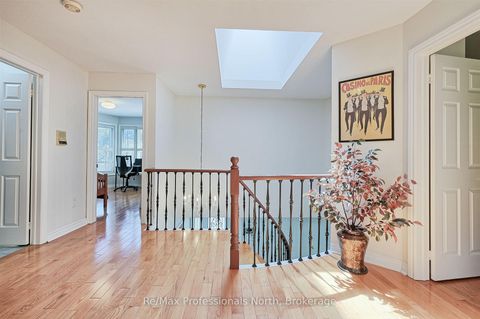 Photo 24 at 8 Elmsley Drive E, Observatory, Richmond Hill