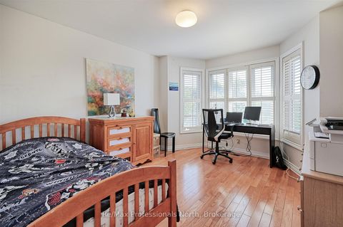 Photo 30 at 8 Elmsley Drive E, Observatory, Richmond Hill