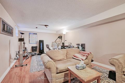 Photo 37 at 8 Elmsley Drive E, Observatory, Richmond Hill