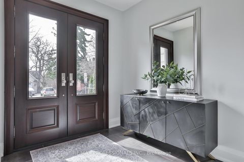 Photo 1 at 6 Meadowcrest Road, Queensway, Toronto