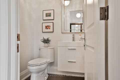 Photo 7 at 6 Meadowcrest Road, Queensway, Toronto