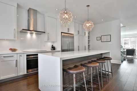 Photo 11 at 6 Meadowcrest Road, Queensway, Toronto