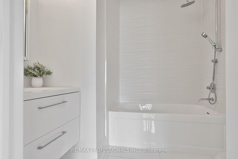 Photo 30 at 6 Meadowcrest Road, Queensway, Toronto
