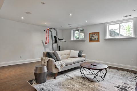 Photo 33 at 6 Meadowcrest Road, Queensway, Toronto