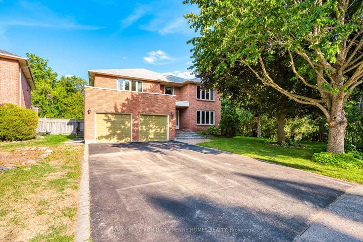 Photo 1 at 17 McPhillips Avenue, Bullock, Markham