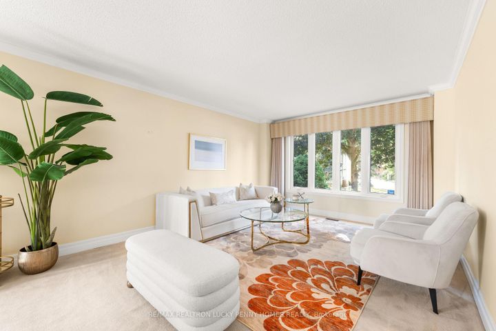 Photo 5 at 17 McPhillips Avenue, Bullock, Markham