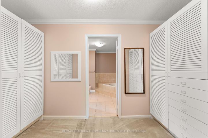 Photo 21 at 17 McPhillips Avenue, Bullock, Markham