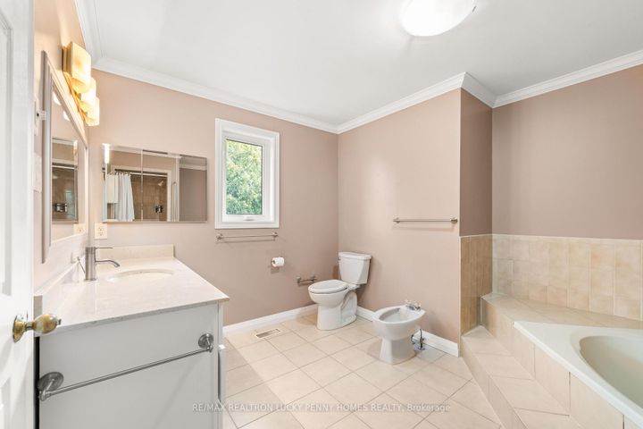 Photo 22 at 17 McPhillips Avenue, Bullock, Markham