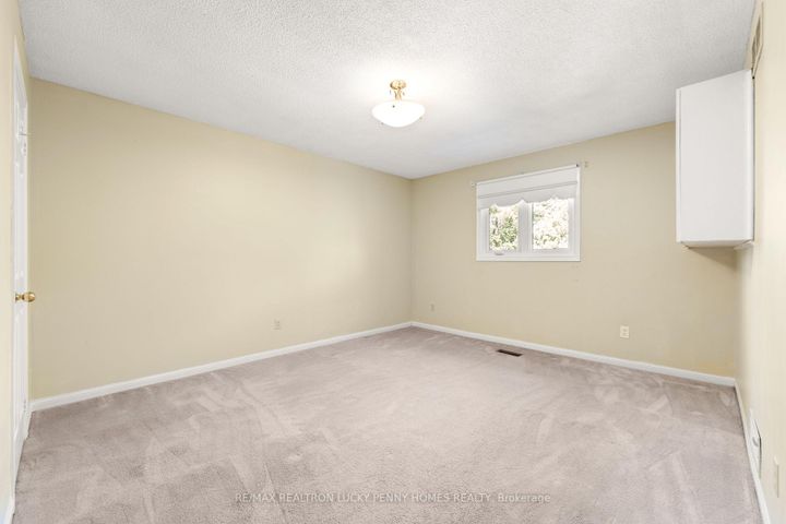 Photo 29 at 17 McPhillips Avenue, Bullock, Markham