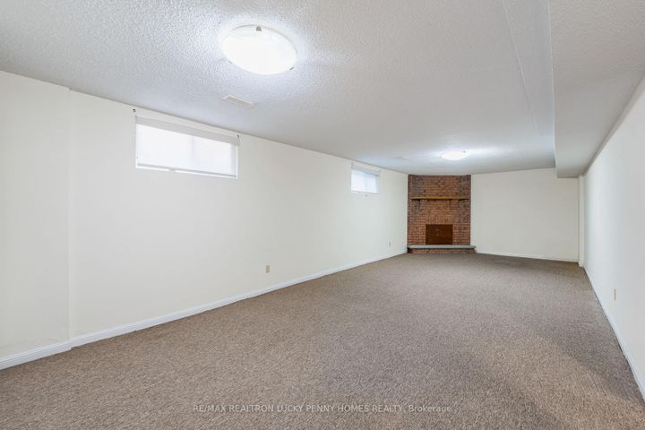 Photo 33 at 17 McPhillips Avenue, Bullock, Markham