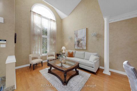 Photo 5 at 93 Novaview Crescent, East Woodbridge, Vaughan