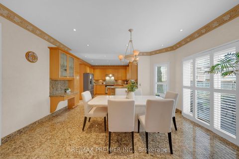 Photo 11 at 93 Novaview Crescent, East Woodbridge, Vaughan