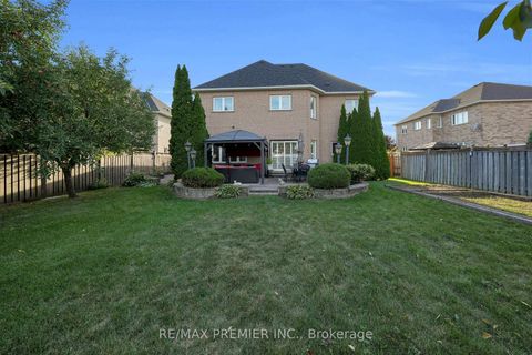 Photo 37 at 93 Novaview Crescent, East Woodbridge, Vaughan
