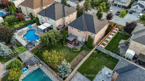 Photo 41 at 93 Novaview Crescent, East Woodbridge, Vaughan