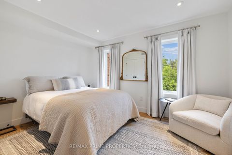 Photo 21 at 291 Kingswood Road, Danforth, Toronto