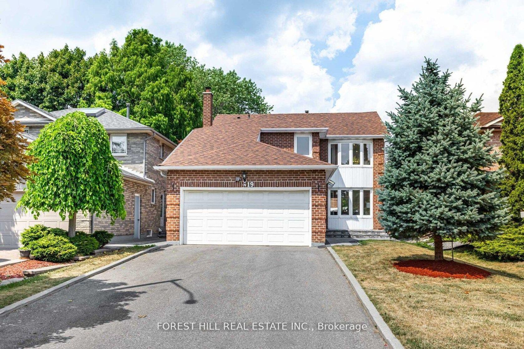 19 Eleanor Circle, South Richvale, Richmond Hill 