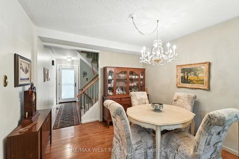 Photo 1 at 16 - 1393 Royal York Road, Humber Valley, Toronto