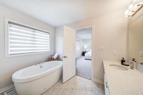 Photo 42 at 9 Abbey Crescent, Rural Barrie Southeast, Barrie
