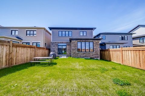 Photo 48 at 9 Abbey Crescent, Rural Barrie Southeast, Barrie