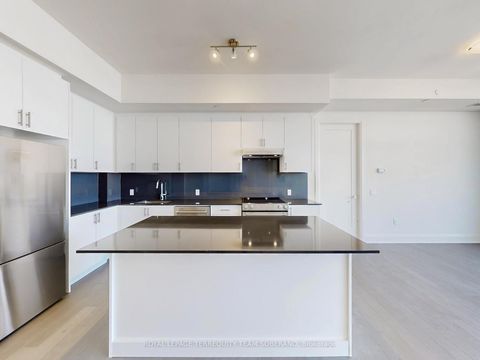 Photo 10 at PH109 - 8960 Jane Street, Concord, Vaughan