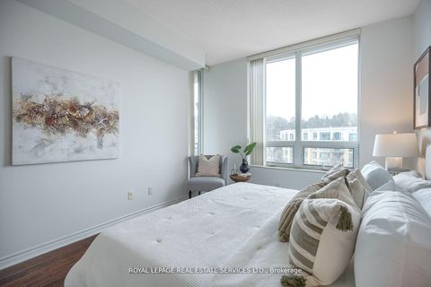 Photo 15 at 811 - 18 William Carson Crescent, Windfields, Toronto
