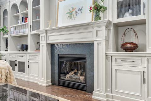 Photo 16 at 6 Bayview Wood, York Mills, Toronto
