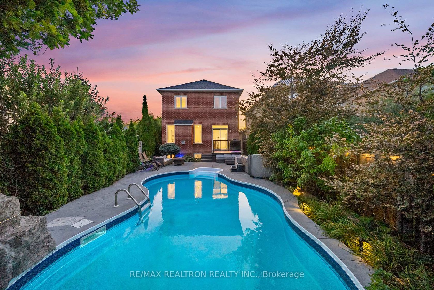 565 Thornhill Woods Drive, Patterson, Vaughan 