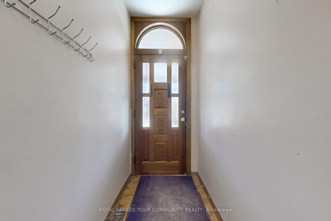 Photo 11 at 134 Brunswick Avenue, University, Toronto
