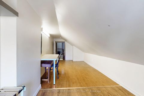 Photo 19 at 134 Brunswick Avenue, University, Toronto