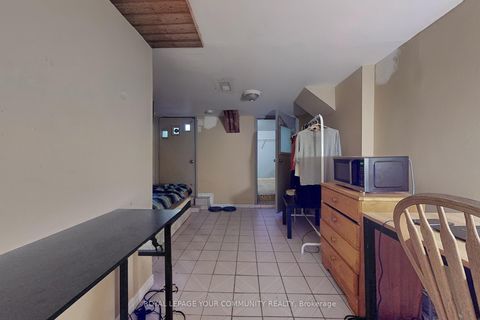 Photo 28 at 134 Brunswick Avenue, University, Toronto