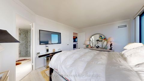 Photo 14 at 410 - 7440 Bathurst Street, Brownridge, Vaughan