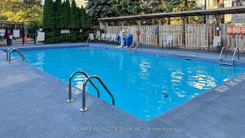 Photo 27 at 410 - 7440 Bathurst Street, Brownridge, Vaughan