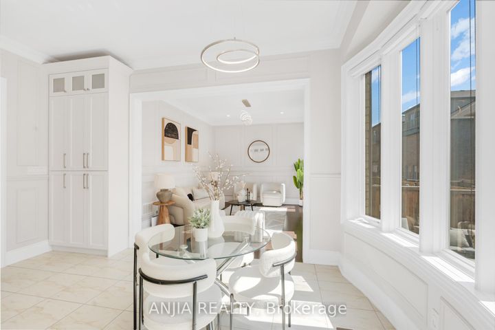 Photo 12 at 9 Mario Avenue, Cachet, Markham