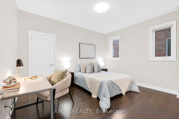 Photo 27 at 9 Mario Avenue, Cachet, Markham