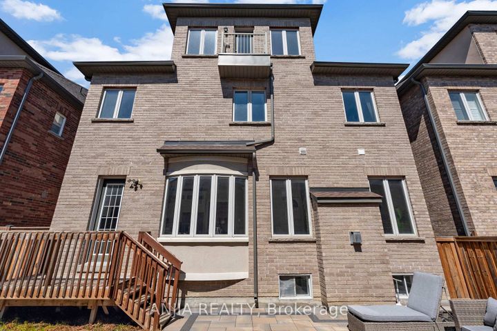 Photo 41 at 9 Mario Avenue, Cachet, Markham