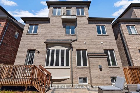 Photo 41 at 9 Mario Avenue, Cachet, Markham