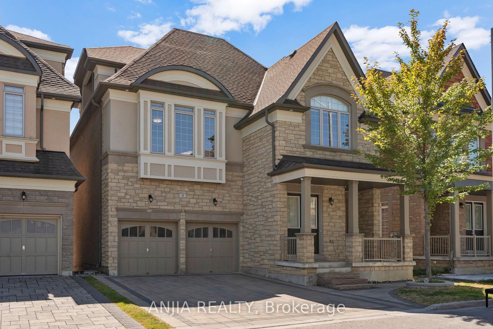 9 Mario Avenue, Cachet, Markham 2