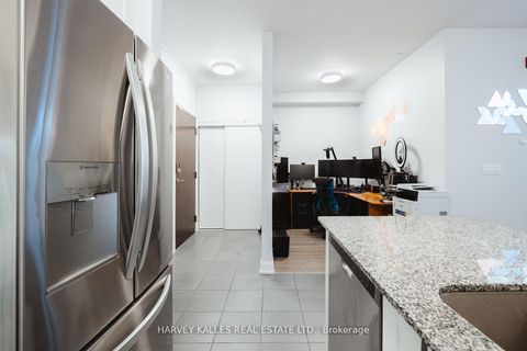 Photo 11 at 227 - 216 Oak Park Boulevard, RO River Oaks, Oakville